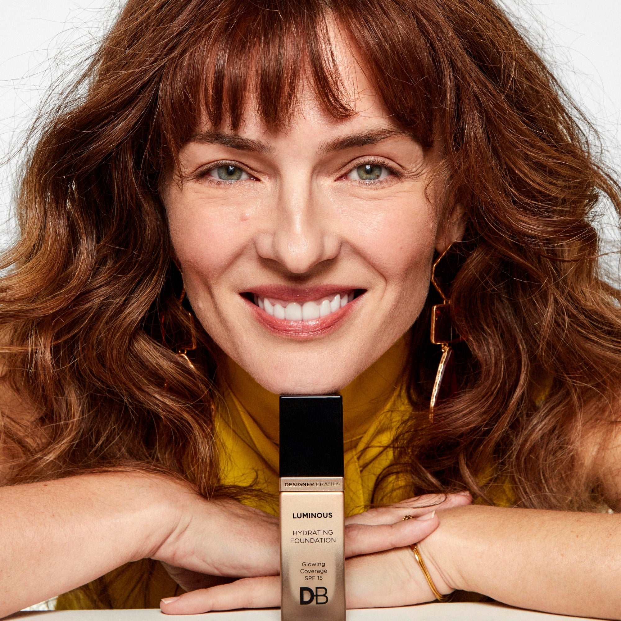 Illuminating foundation online